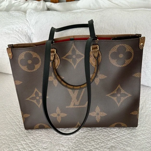 Louis Vuttion on the go GM - Picture 3 of 8